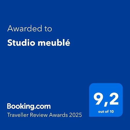Studio Meuble Diass Bagian luar foto